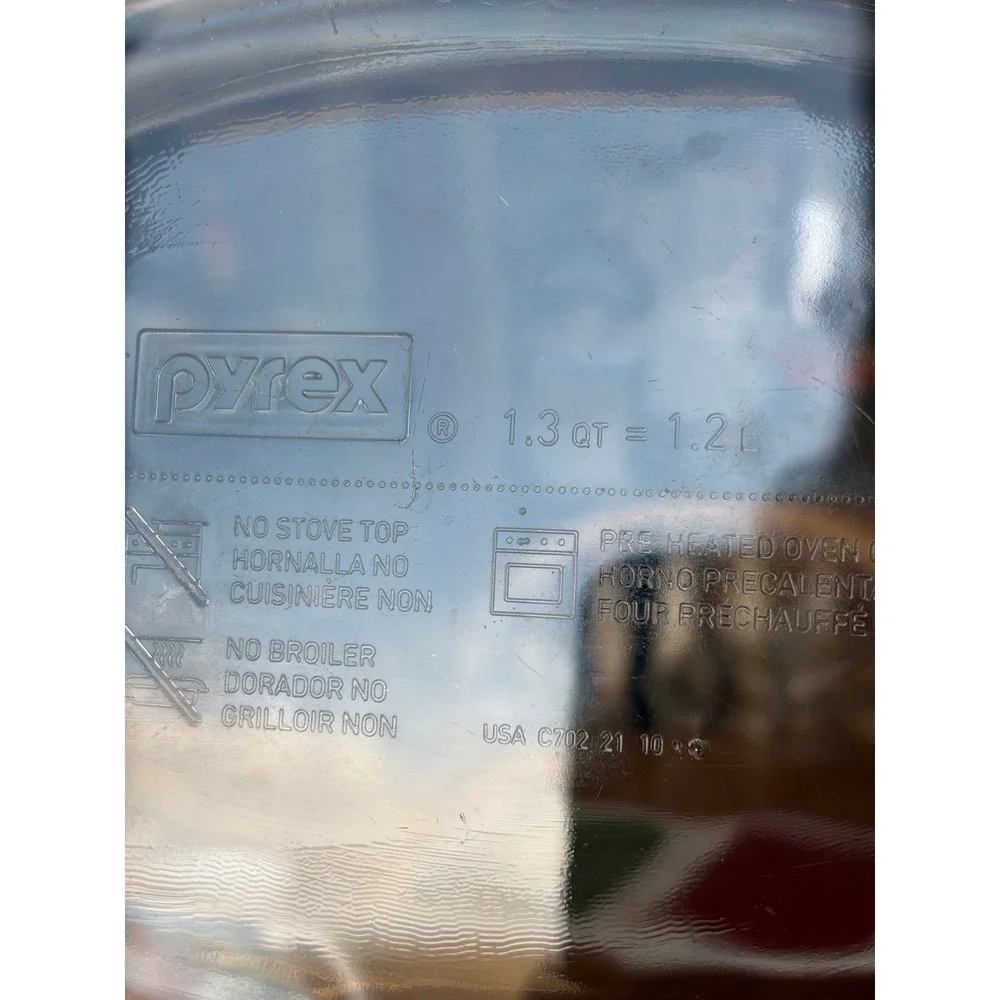 Pyrex Clear Glass Oval Casserole Baking Dish 1.3 Qt 1.2 L C702 with‎ Handles USA